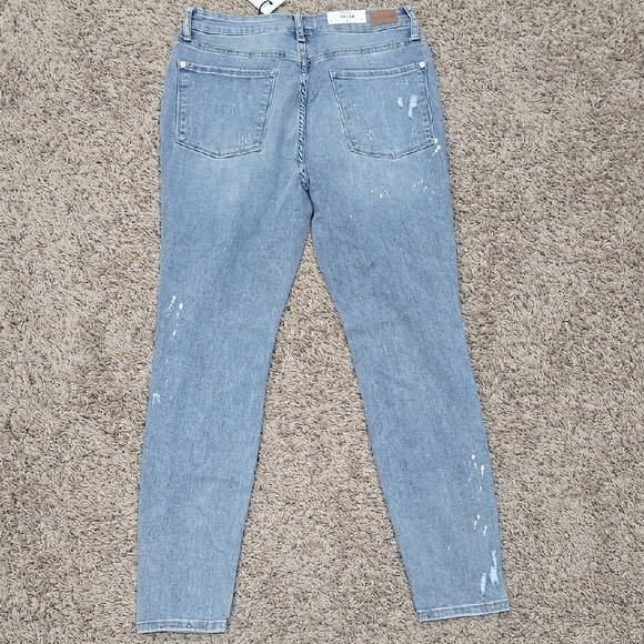 JUDY BLUE NWT! sz 11/30 - Picture 2 of 5